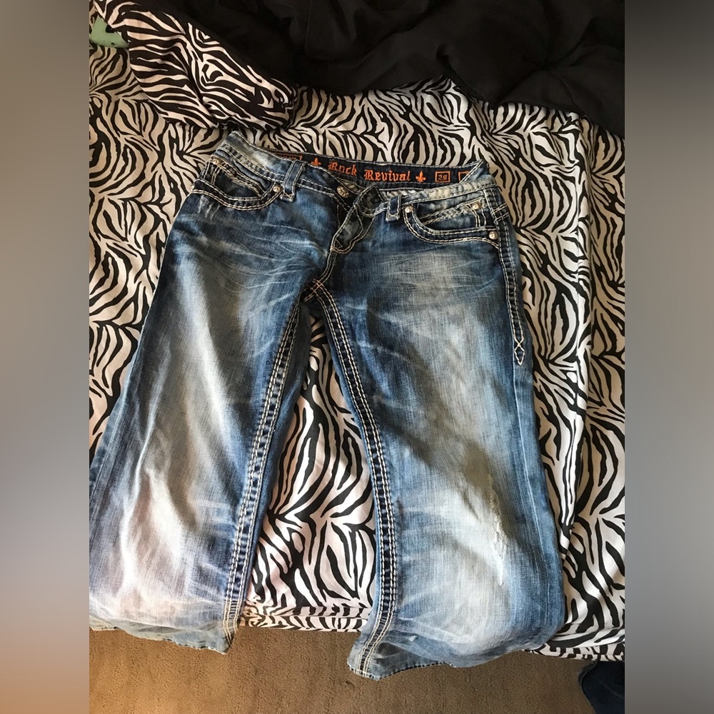 Rock Revivals Size 29